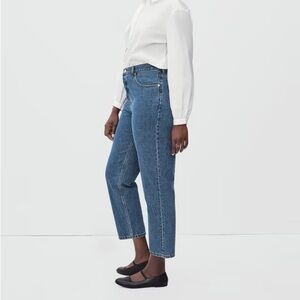 Everlane The Curvy ’90s Cheeky® Jean - Medium Blue Wash, 26.5” inseam